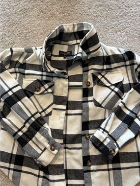 Love Tree Black and White Plaid Jacket